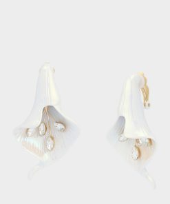 CALLA LILY EARRINGS WHITE